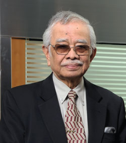 Andrew Mark Sill (Managing Director)